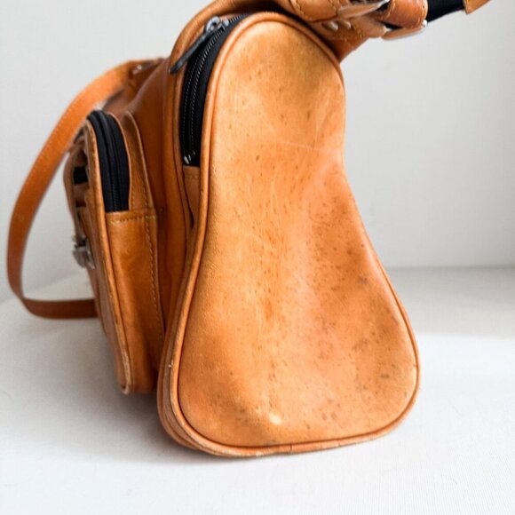 Vintage 70s Natural Leather Camera Bag - Picture 3 of 8